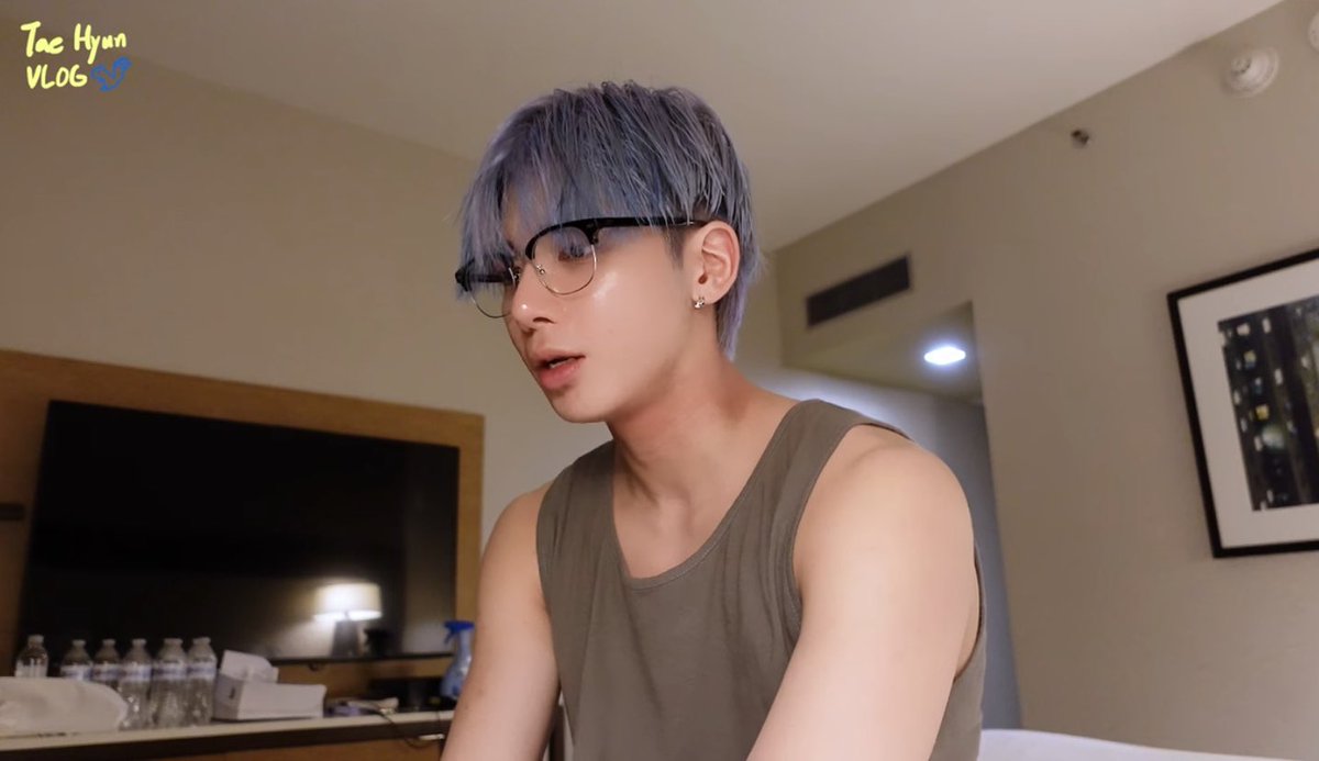 translatingTXT's tweet image. 🐿️💪💗