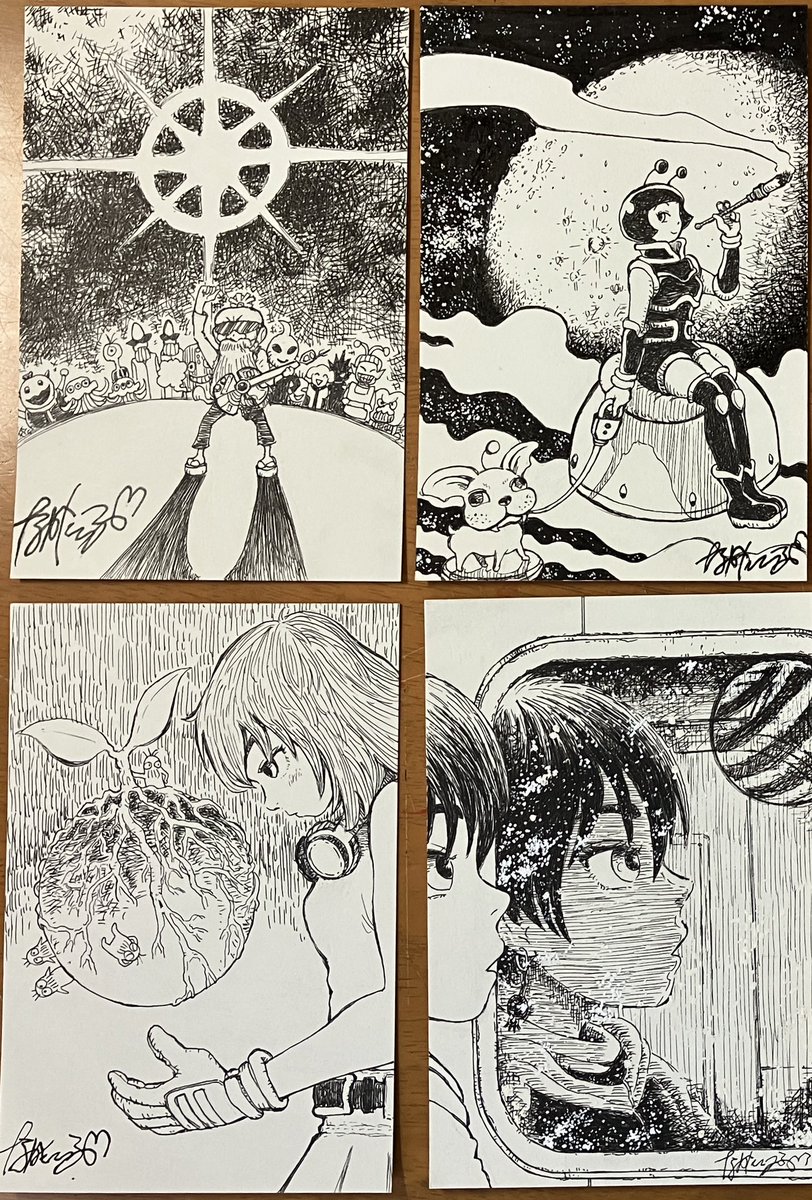 てんじんさんの「gallery魔法の生活」に出していた絵たちが帰ってきました♪ せっかくなのでメルカリとかで売りに出してみようかな…どうだろう…