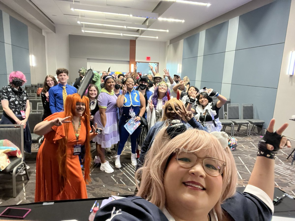 CBCcosplay's tweet photo. This past weekend was a busy one for Crying But Capable! Thank you to every single one of you who came and hung out with us at @Tampa_Bay_CC and @GalaxyConRDU!
See you at the next event!
#tampabaycomiccon #galaxyconraleigh #cbccosplay #cryingbutcapable #plussizecosplay #cosplay https://t.co/T8uKbMMXhc