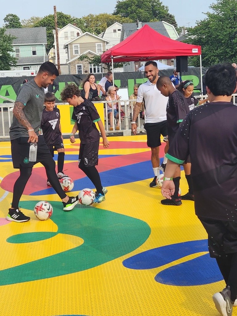 Flora Encarnacao tweet media