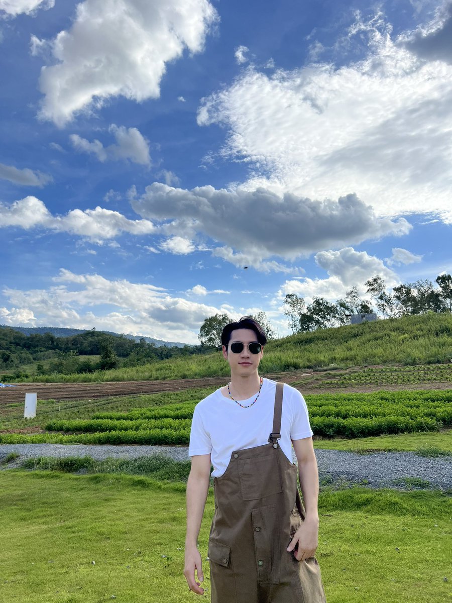 brightrpp_'s tweet photo. 🌥️🌿 https://t.co/IFJ58QxZnQ