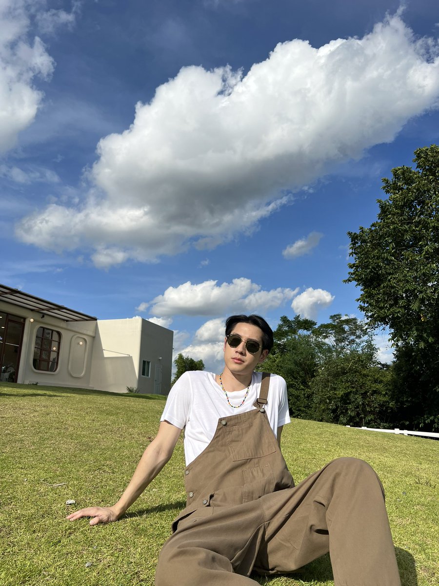 brightrpp_'s tweet photo. 🌥️🌿 https://t.co/IFJ58QxZnQ