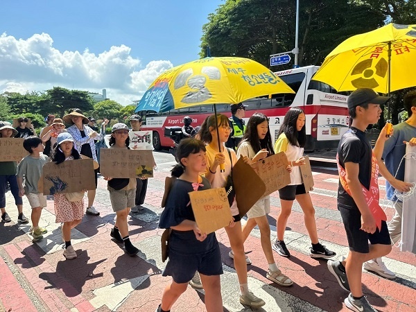 북미 민주포럼 tweet media