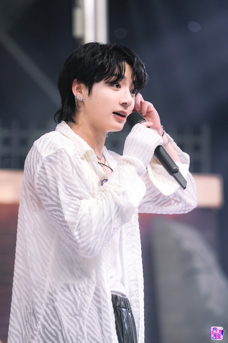ampm_0613's tweet photo. 인기가요 현장포토 정국 사진 다운 직링
https://t.co/7AMkBVz2Yv
https://t.co/80TcaSr49k
https://t.co/t5tSZyasot
https://t.co/9OC6gYsTrd https://t.co/OrTQWA1D4L