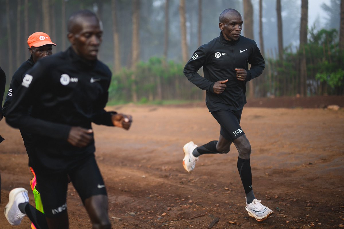 EliudKipchoge's tweet photo. Putting in the miles every day is one of my favorite parts of the process. Success should always be earned and never guaranteed. https://t.co/0cW6Oqh10H