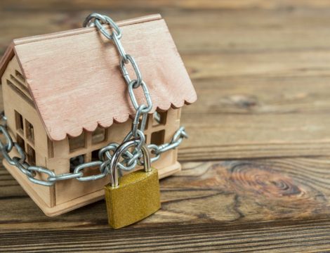 6 tips om je huis te beveiligen tijdens vakantie vanoverbeekamsterdam.nl/nieuws/6-tips-…