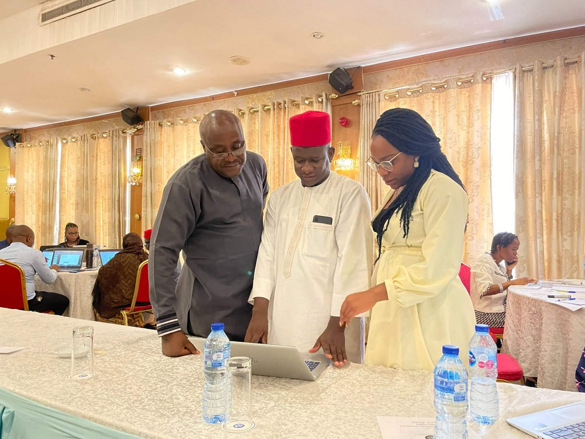 HWMNigeria's tweet photo. Ongoing: Curricula framework and content development for the #HWMActivity TutorConnect activities with Subject Matter Experts across the 5 states of intervention. The 5 days event is led by @e_aiyenigba and @KedeiIbiang https://t.co/cZnXRNAHVx