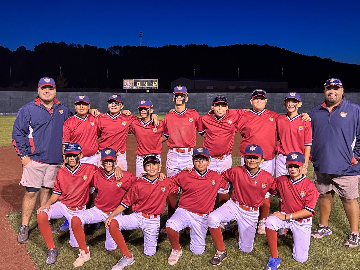 CounselrRamirez's tweet image. Going Going GONE 4th HOMER‼️ Earon made the Walk Off Dinger to Win the Game 💪🏽Super Proud of our Houston Brewers for placing 2nd out of 97 great teams competing in week 11 at Cooperstown Dreams Park ⚾️#LeaveItAllOnTheField @Earon_Ramirez42