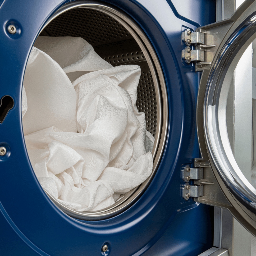 🔑 Choosing the right equipment for your laundromat business is a crucial step towards long-term success. Trust <a href="/laundryluxusa/">LaundryLux</a> as your partner and let us guide you towards the best equipment solutions that align with your business goals: laundrylux.com/blog/choosing-…