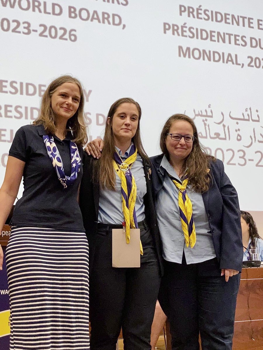Guides du Liban tweet media