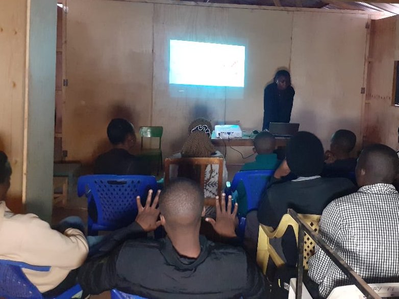 NgaoFoundation's tweet photo. Creating awareness on personal hygiene to our youths as part of the WASH program: https://t.co/Wu1X7f7FR5?
#personalhygiene
#thengaofoundation https://t.co/lHFdoDWrYD