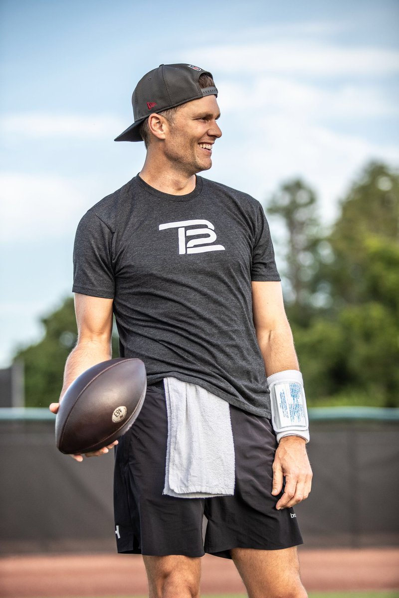 TomBradyEgo's tweet photo. “I think sometimes in life the biggest challenges end up being the best things that happen in your life.” - Tom Brady https://t.co/RGyHFe9Gm8