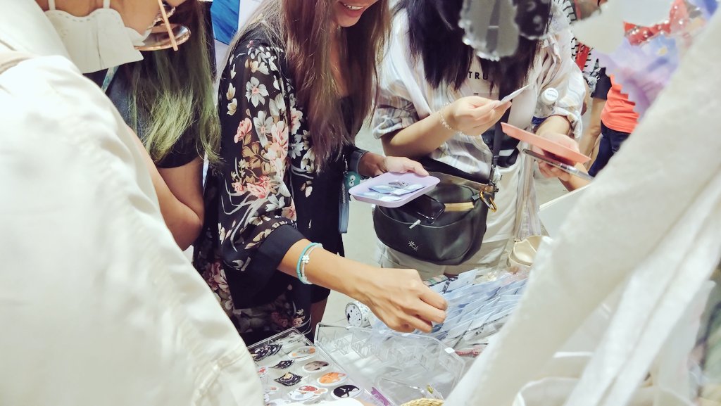 ppweiwei's tweet photo. Thank you for happiness and wonderful experience 💖💖💖💖🐱🐱🐱🥰🥹😭🥳
See you again to next event 💕💕💕
เป็นงานที่สนุกมากกกกกกกกก ฟูลฟิลจิตใจทาสแมวเหลือเกิน ใจหูไม่ไหวแล้วววว นายท่านน่ารักหมดเลย แงๆๆๆ 🥹🥹💖
#AsiaCatExpo2023 #AsiaCatExpo #CatFestival #Cat https://t.co/hBbl7lwIu2