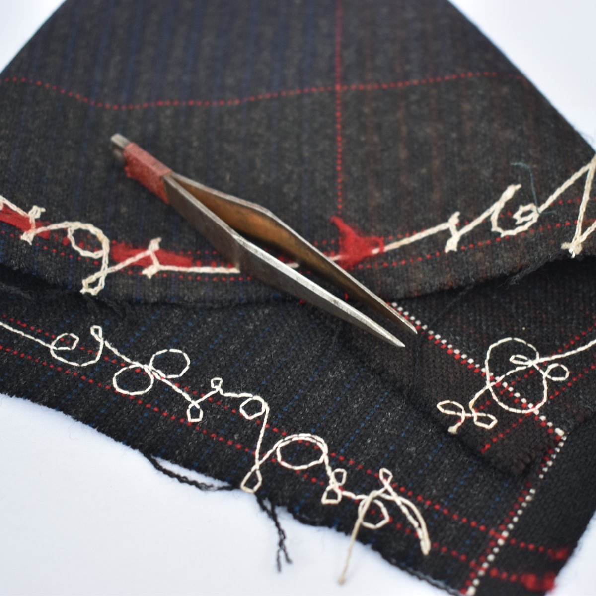 sunnybankmills's tweet photo. #MillLifeMonday. Each cloth and design in the mill was given a number unique to the Mills. Before the invention of stickers, or where a label couldn't be used, a machine-stitched number was applied. They have a beauty all of their own!
#CodingSystem #TextileArchive https://t.co/s64QVQtHbl
