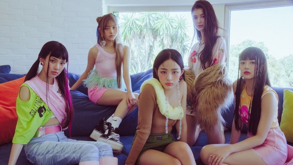 PopBase's tweet photo. 1 year ago today, NewJeans released their debut EP ‘New Jeans.’

It's the best-selling debut album by a K-Pop group on Circle chart and it holds the record for the most-streamed debut album on Spotify by a K-Pop group. https://t.co/wmCSQTgXbY
