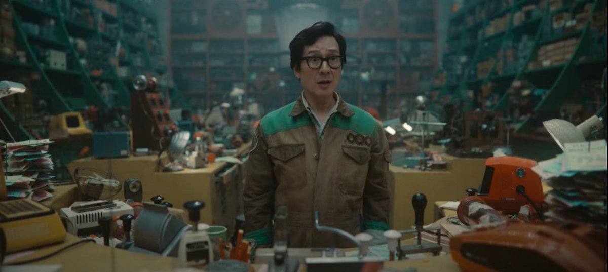 BRMarvelNews's tweet photo. DIVO!

Ganhador do Oscar Ke Huy Quan em LOKI. https://t.co/2xmEd3hfQk
