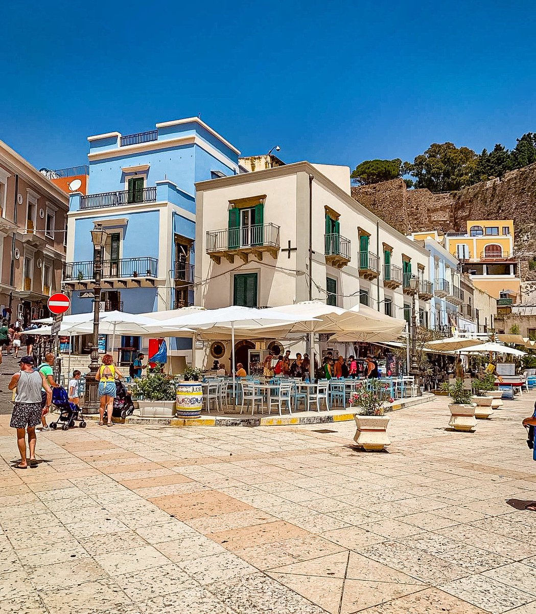 i love lipari tweet media
