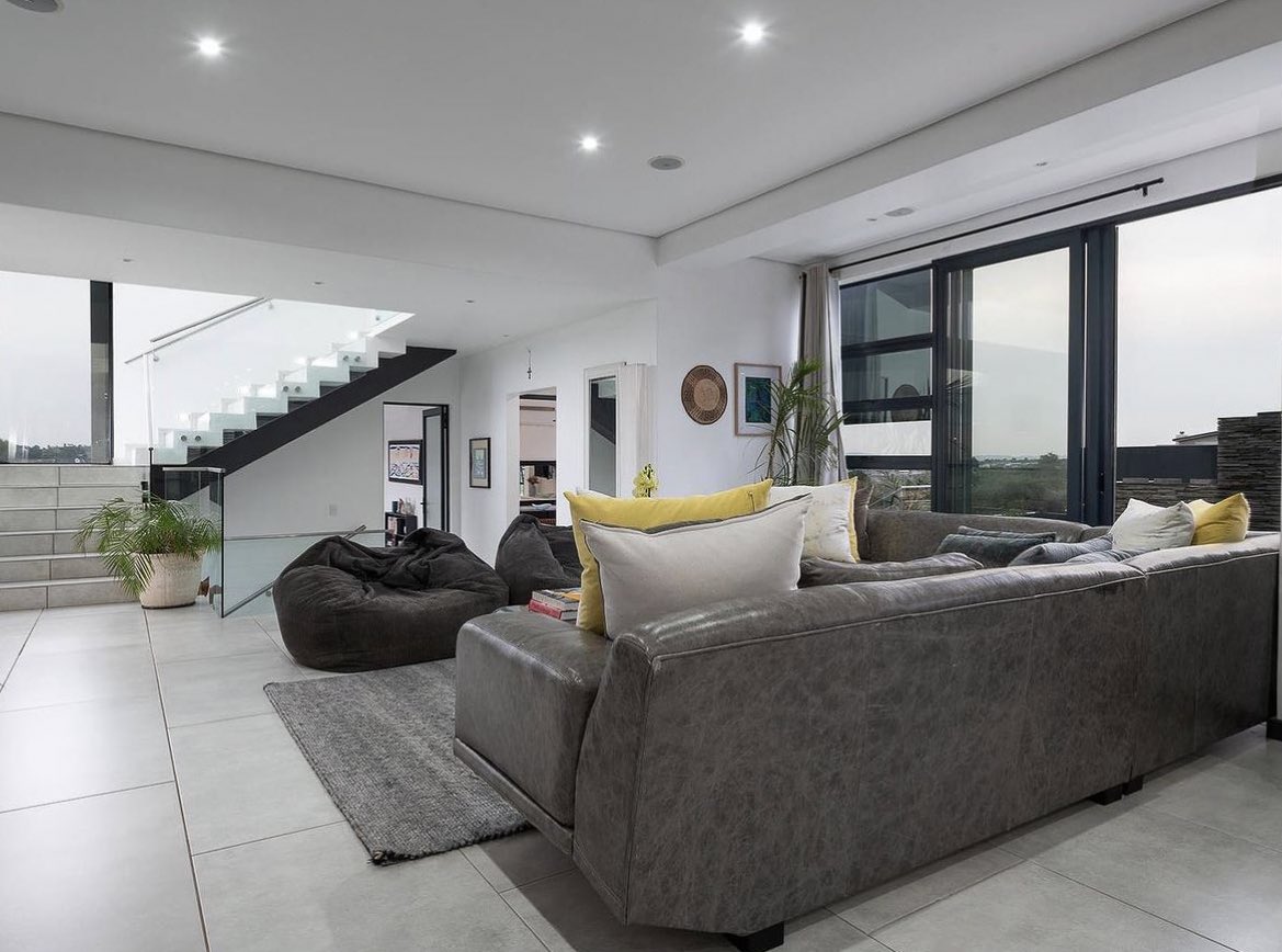 ArchSA_'s tweet photo. 📍 Eye of Africa Golf &amp; Residential Estate

only R7.5Million https://t.co/HMyi8hprFc