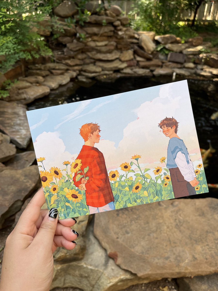 VhopeZine's tweet photo. the proof copies of our gorgeous art prints by @glassrtz and @greenmoonie are here and they're so gorgeous 💓💓💓 https://t.co/QO9QuPhLld
