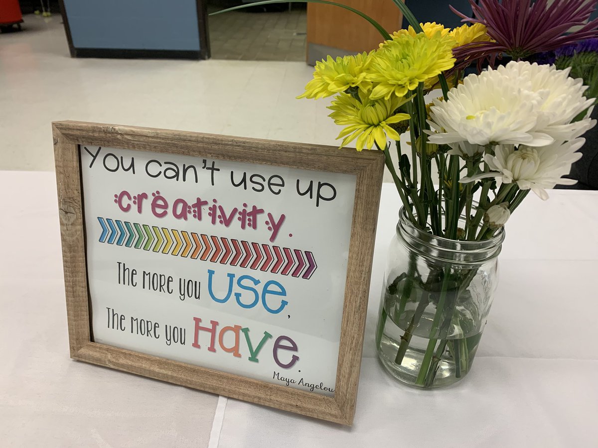 VaughanRockets's tweet photo. Inspirational quotes, fresh flowers &amp; breakfast…thank you @VESFoundation  for starting our Monday in such a positive way! We appreciate all you do for us! #SOARon https://t.co/0OuTt2Qio9