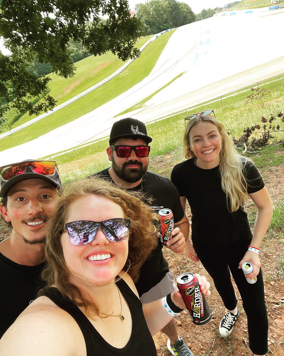 SarahMRacing's tweet photo. 😎 Got to be a spectator yesterday at @RoadAtlanta watching the @RaceWRL race with some friends cheering on some friends!!
#JoinBellGoFast #ShiftUpNow #Coopertire #SarahMontgomery #Senditlikesarah #LafayetteTravel https://t.co/3AIXEvIYJo