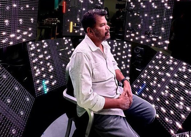 realrawrathesh1's tweet photo. The Eminence ! The Ace ! The colossal !

The Synonym of the word ' பிரம்மாண்டம் ' 

Wishing @shankarshanmugh sir for his 30th year in Indian Film Industry! 

#30YearsOfShankar #30YearsOfDirectorShankar #Shankar #Jailer #JailerFromAug10 https://t.co/cmm4RQ4ALX