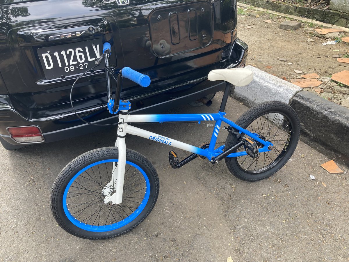 Been awhile..  

hello tweetworld!