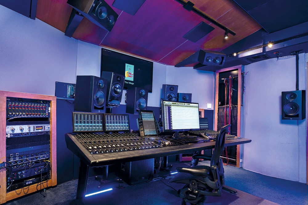 soundonsoundmag's tweet photo. SOS Case Study: Atmos at The Village
Atmos at The Village details the design and installation of a Kali Audio 7.1.4 Dolby Atmos system in Studio F of The Village in Los Angeles, California.
https://t.co/0NpOI0OIEF
#atmos #recording #sound #atmossound #recordingstudio https://t.co/k4SaTE4iGz