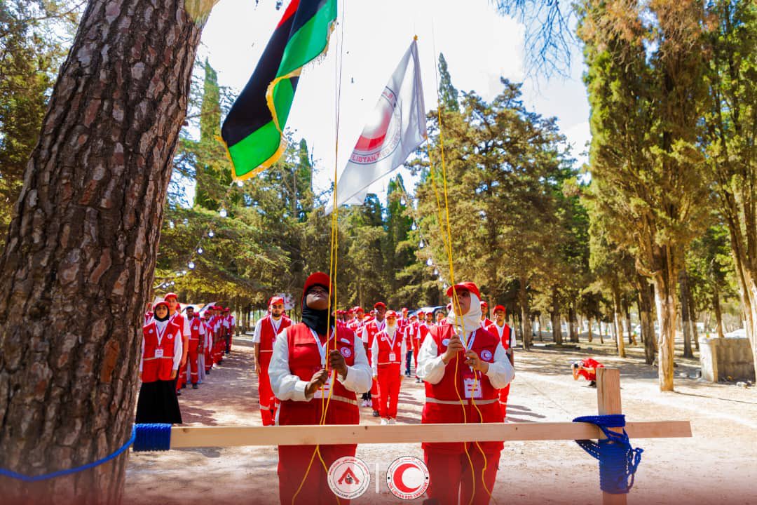 Marieldrese's tweet photo. ينطلق اليوم أول ايام مخيم ادارة الكوارث الذي يضم قرابة 150 متطوع من فروع الجمعية ، حيث يأتي هذا المخيم التدريبي للشباب دعما للأمانة العامة على تنمية قدرات المتطوعين وصقل مهاراتهم.. https://t.co/VoTkqqb8o8