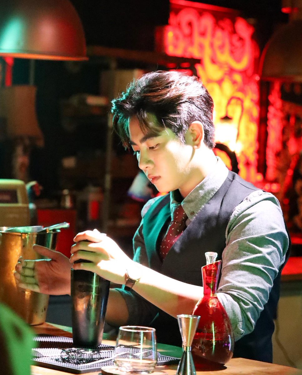 MixOfficialFC's tweet photo. วันนี้รับอะไรดีครับ 🍹

MIXXIW HUNTER
#TheJungleSeriesEP3 https://t.co/vkV4gdmAOX