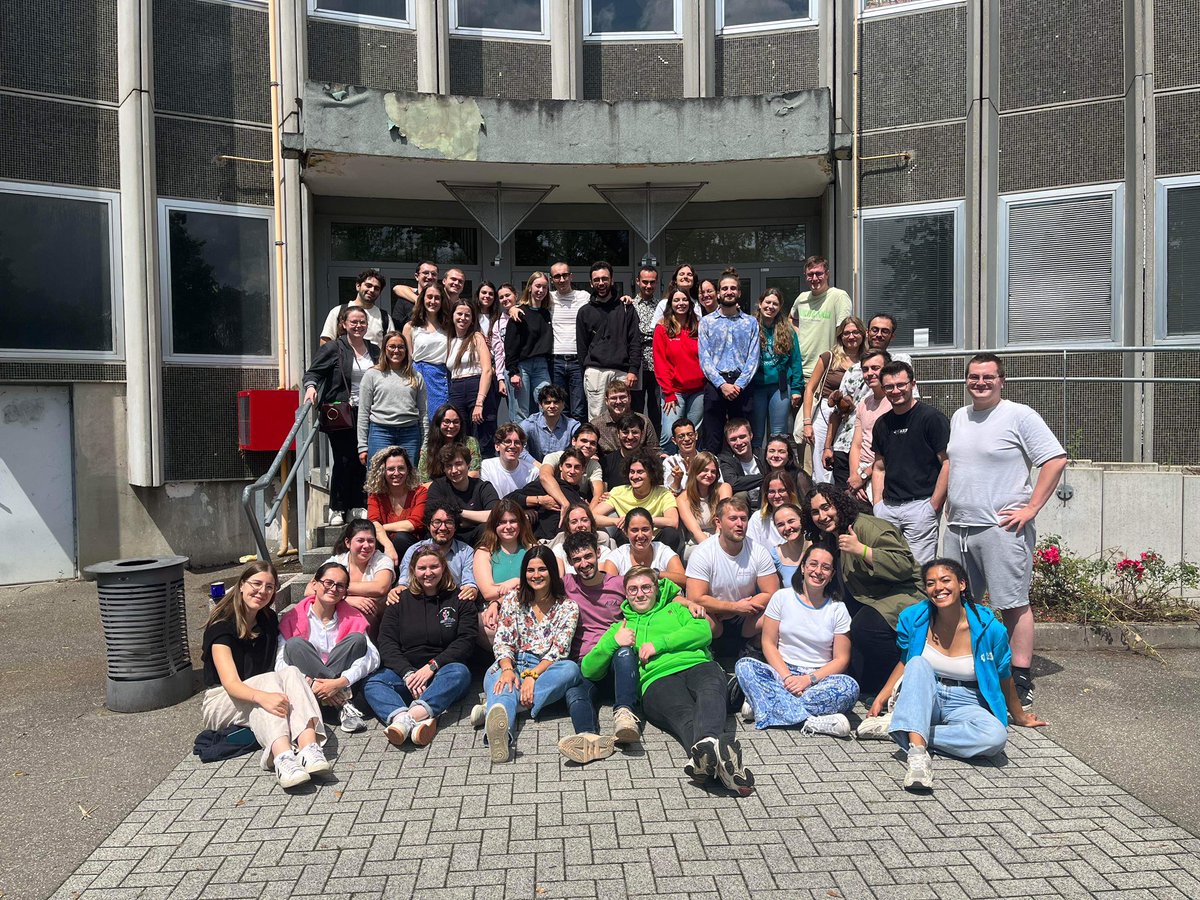 Pharma_ANEPF's tweet photo. #CA_ANEPF | Hier après-midi s’est clôturé le Conseil d’Administration d’été, qui a eu lieu à Strasbourg 📍

➡️ Les conseils d’administration réunissent les membres du bureau de l’ANEPF, ainsi que les 48 administrateurs du #réseau des #étudiants en #pharmacie 🐍

[1/5] https://t.co/Ku8LGabWKr