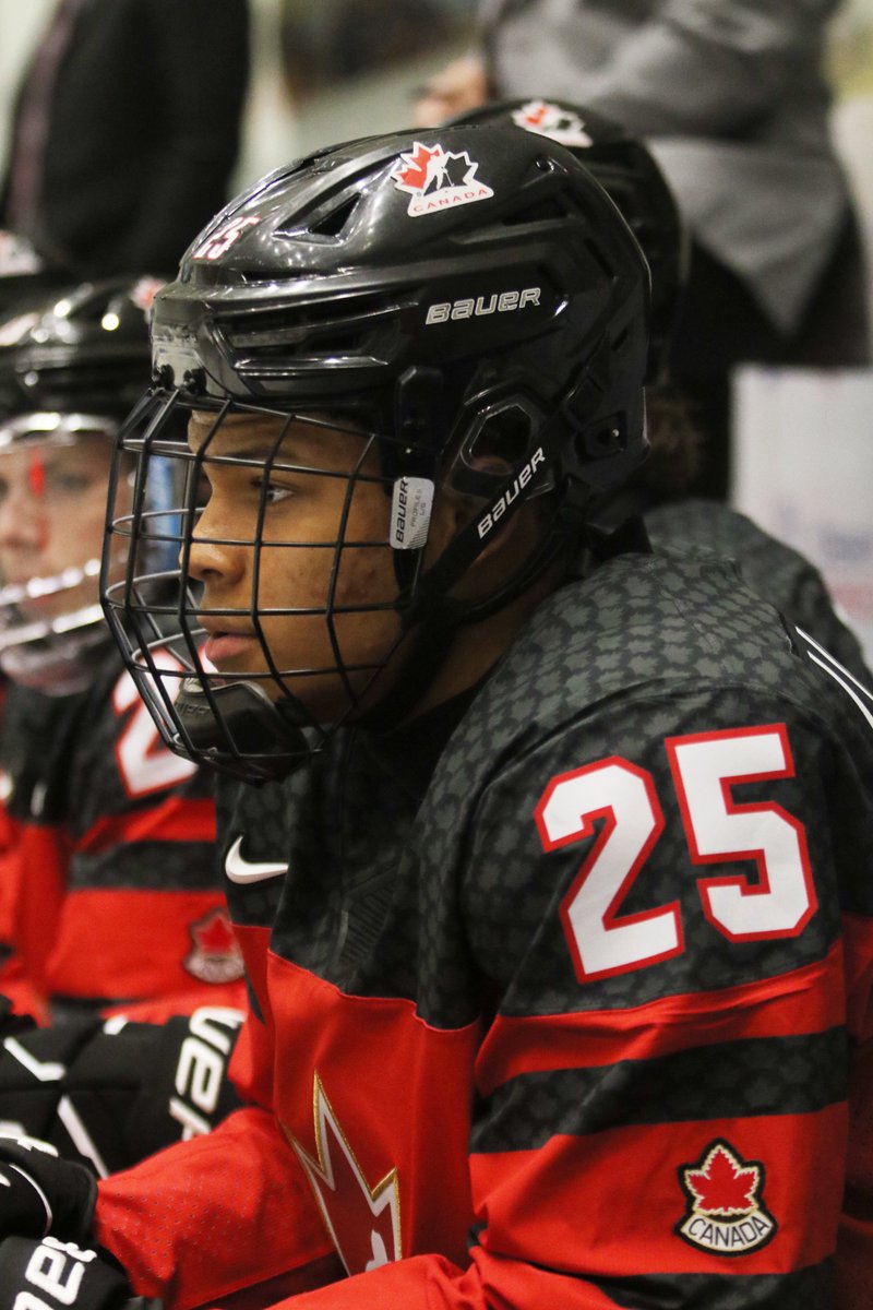 HockeyCanada's tweet photo. Game on! / Au jeu! 🇨🇦🇫🇮

📺 @TSN_Sports / @RDSca
💻 https://t.co/97VNM2K5d9
💻 https://t.co/1YwVf7HLdF

#HlinkaGretzkyCup | #CoupeHlinkaGretzky https://t.co/km14FC8hTS