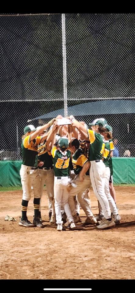 lhsflyersbball's tweet photo. Congratulations to our middle school team for winning the middle school tournament!!!! https://t.co/87Lh1zzu11