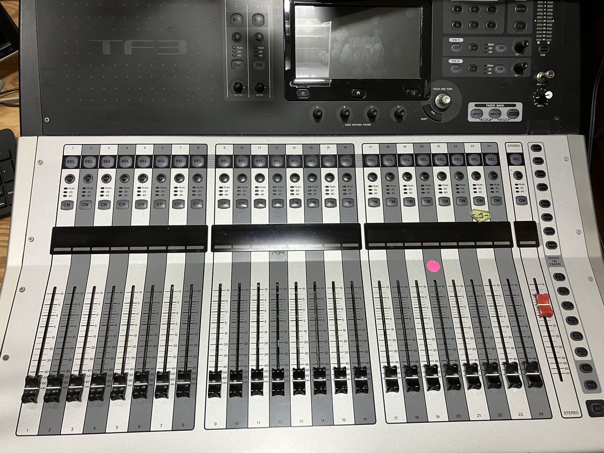 cocorocolony666's tweet photo. 今夜も電源完全OFFです。
いつもご丁寧にありがとうございます。
なんとか放送出来るように、大勢のみわな達の祈りが頼みの綱です。
#cocorocolony
#夜ラヂ
#XENONMusicGarden
#RADIOWONDERSTORAGE
#FMDramaCity
#毎週月曜日
#23時 https://t.co/HvQorYz4qR