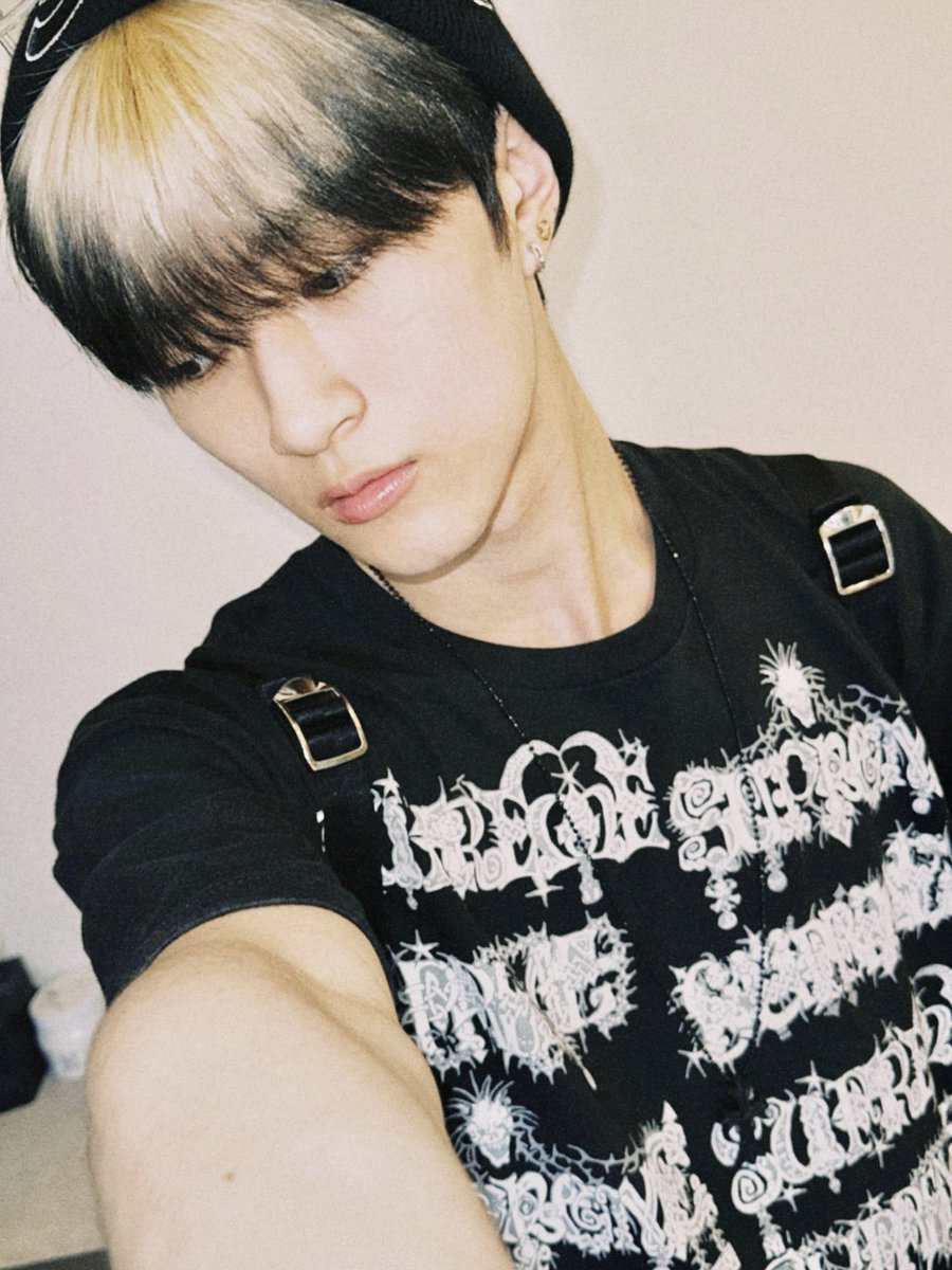 XODIAC_MEMBERS's tweet photo. [#리오]

쏘블리들 hihi see u again😜

#XODIAC #소디엑 #LEO #리오 https://t.co/gBsRNYB3db