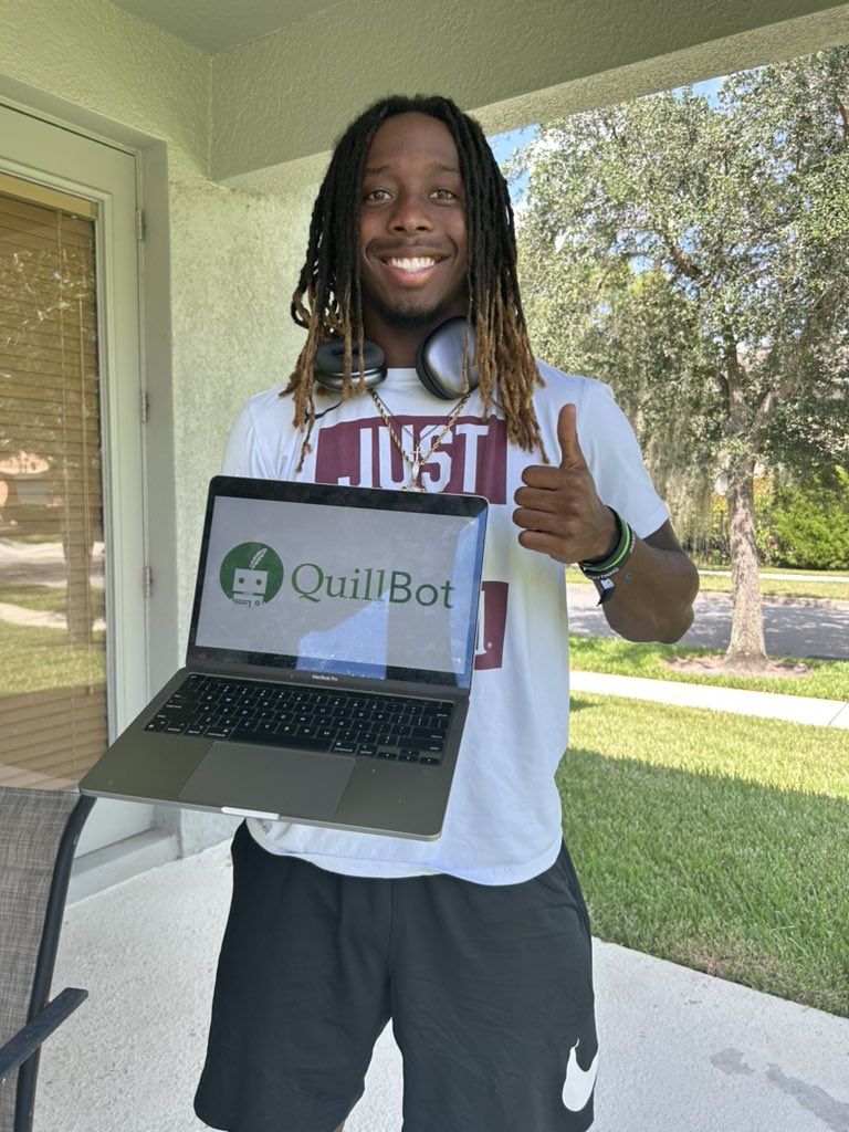 JudgeJaden's tweet photo. Joining forces with QuillBot for this semester for my studies ! ๐ค๐ #QuillBotPartner #LearnWithQuillBot @TheQuillBot https://t.co/jYDSYJkNq8