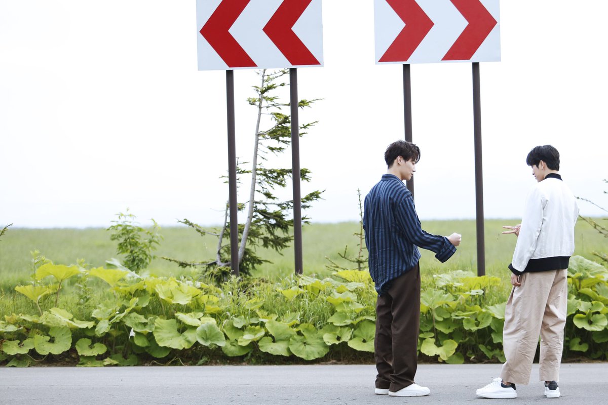 nowaratt2806's tweet photo. @nina_jmt @JINYOUNG @jaybnow_hr @GOT7 Happy 6th Anniversary Verse2
#JJProject #6YearsWithJJProject
#6yearswithJJPVerse2
@JINYOUNG
#진영 #박진영 #จินยอง
#JINYOUNG #ParkJinyoung
#JAYB @jaybnow_hr
#Jaebeom #Def #제이비 #ジェボム
@GOT7 #GOT7 https://t.co/eaKgzTO2ZE