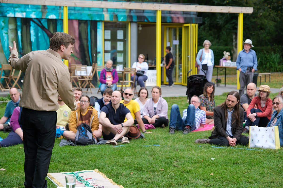 southstreetarts's tweet photo. Be transported along one of the most famous rivers in the world, without ever leaving its banks... 'River Tours' by @stanscafe, will be performed at 1st Reading Sea Scouts Boathouse, The Warren, Caversham, on 9 & 10 Sep.
Find out more: https://t.co/nl9TfI63ea
#rdguk #sitelines https://t.co/SKbat5nC3n