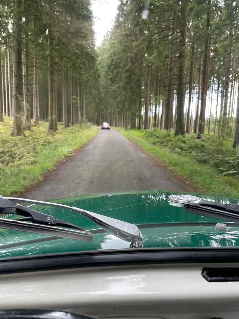 Nos voitures anciennes VW Coccinelle et Talbot Simca ont participé dimanche dernier au rallye 'Eifel-Ardennen-Klassik'.

#Luxembourg #POSTLuxembourg #EifelArdennenKlassik #oldtimer #vwkafer #simca #talbot