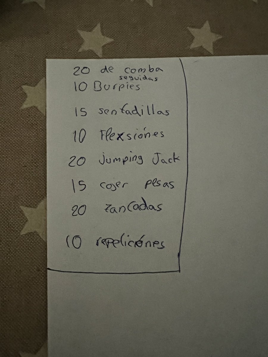 lobo_srf's tweet photo. Cuando le explico a la gente que no tomo azúcar me mira como un bicho raro

Cuando les explico que me tomo un batido de proteínas después de entrenar me dicen que eso es artificial

Cuando les comento que mi pasta es de harina de lentejas…

Hoy mi hija de 8 años se ha hecho su primera tabla para entrenar en verano

Voy por bien camino 🤝💪