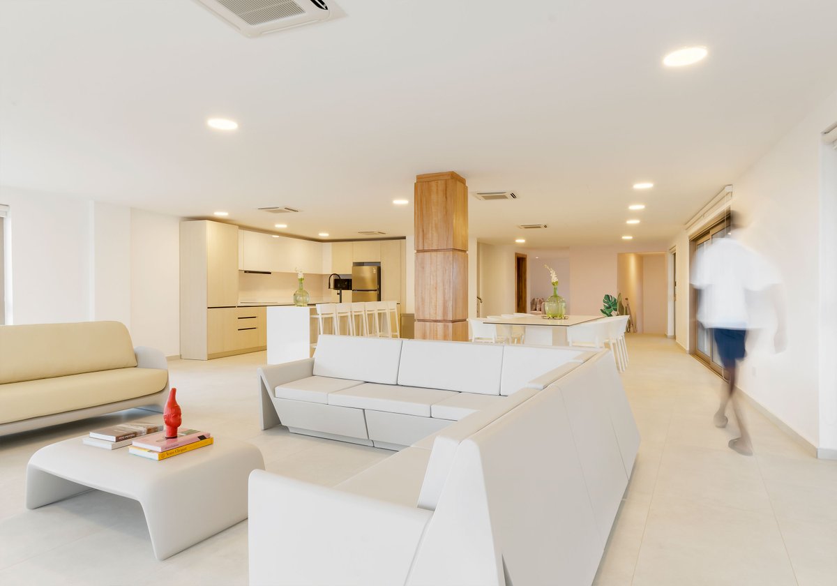 ▪ Rest sectional sofa
▪ Africa armchairs
▪ Africa stools