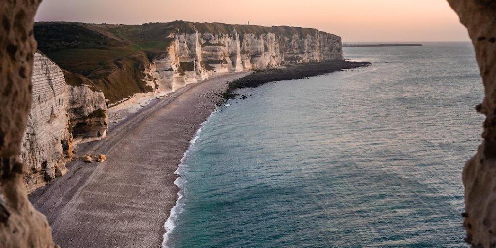 ahrcpress's tweet photo. Funding available to develop a Network Plus to enhance the resilience, health and wellbeing of UK coastal communities and seas 🌊 
Find out more about the opportunity: https://t.co/SWYvJzMX43 https://t.co/p0JhGTptX8