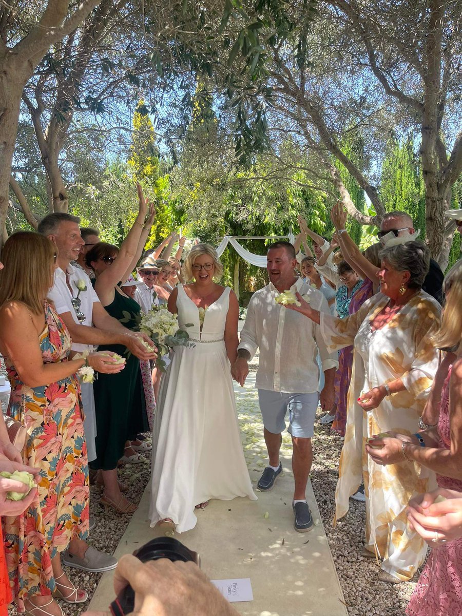 Rachael Hutchison tweet media