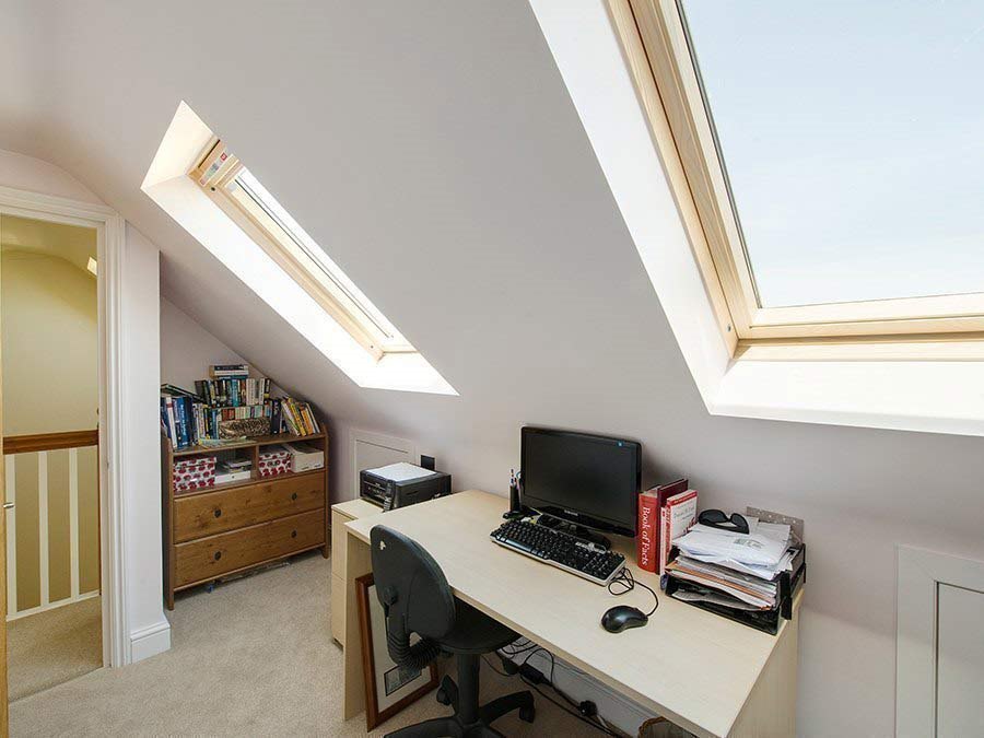bespokelofts's tweet photo. Adding a good source of natural light, perhaps through skylight windows, as well as a well-thought out artificial lighting scheme, is one of the best ways you can create a warm and welcoming space within your loft.
https://t.co/lHnUs0sHdp
#SkylightWindows #LoftConversion https://t.co/yCBoVFNPx5