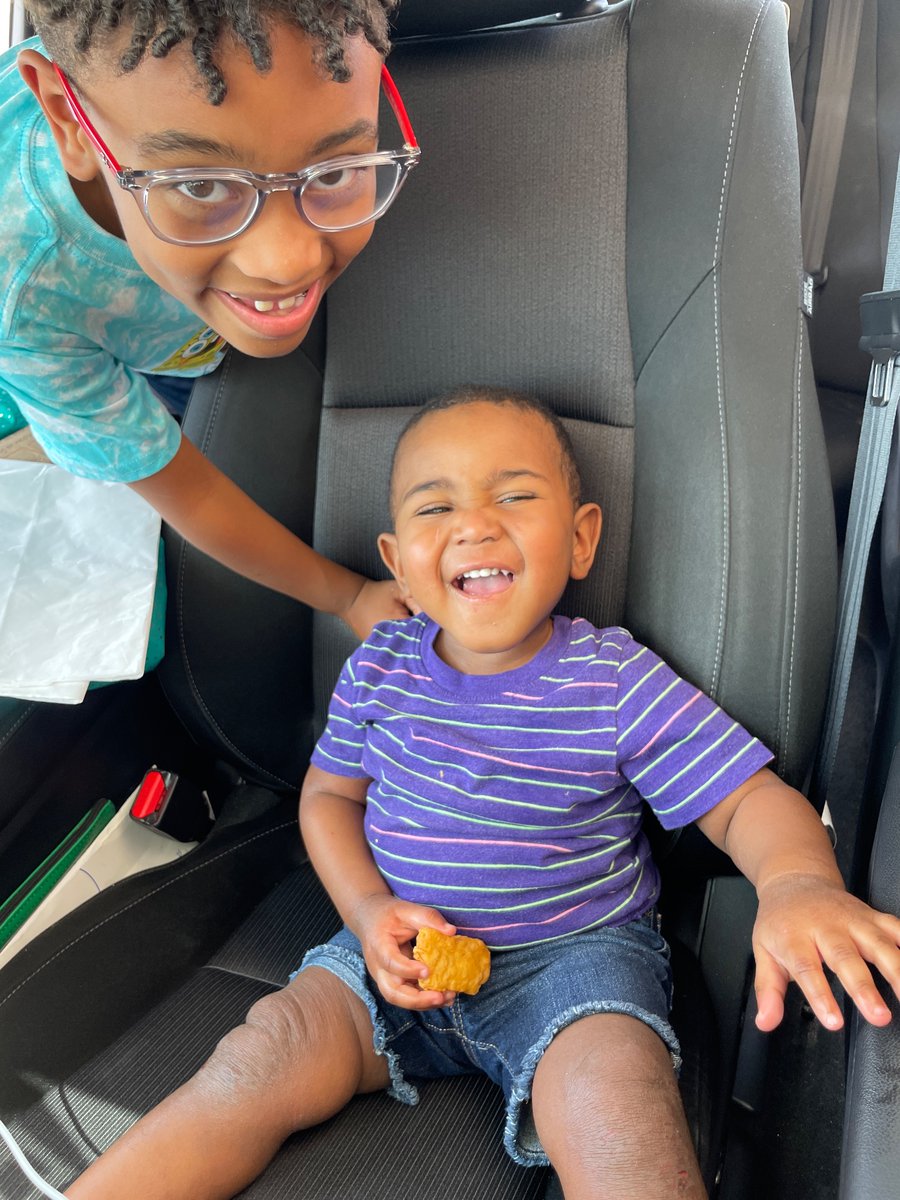 PerfectNrdMom tweet media