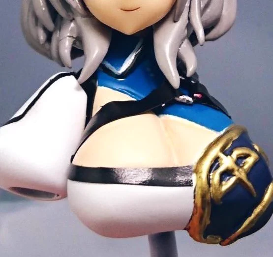 並べてみるとやっぱ明らかに小さい方が解像度高いんだよなぁ