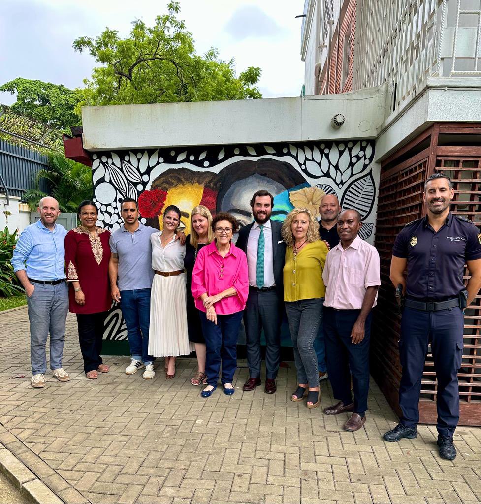 Consulado General de España en Lagos tweet media