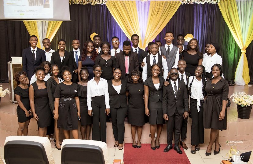 ug_lsu's tweet photo. Familiar faces all around!
#ATripDownMemoryLane
#TakeUsBack❤️ https://t.co/5Bb2yYAFjs