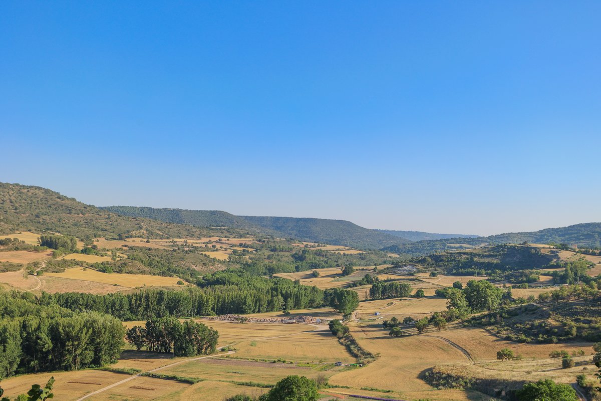 un paisaje de #Tajuña desde el mirador de #Brihuega
#ブリウエガ #グアダラハラ #アルカリア #タフーニャ #スペイン