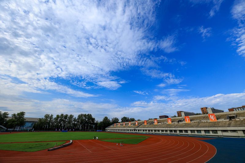 Tsinghua_Uni's tweet photo. After the rain, nature unveils its breathtaking beauty. Embrace the #clearweather after the rain, and let its #tranquility fill your soul. 🌦️☀️🌿 #DiscoverTsinghua https://t.co/7eUsUcQdTR